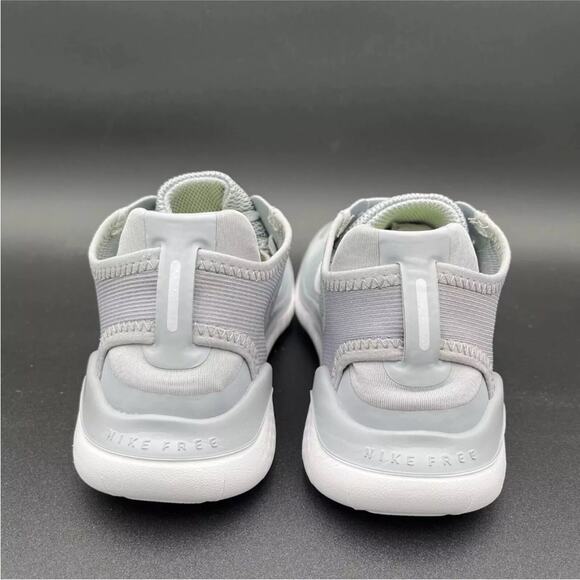 Nike Free RN 2018 Wolf Grey White Sneakers Retro 942837-003 Womens Size 8.5 - Picture 5 of 5